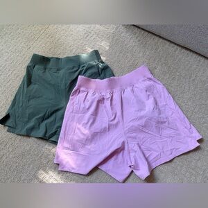 Lululemon stretch woven relaxed fit 4inch short bundle - Pink and Green